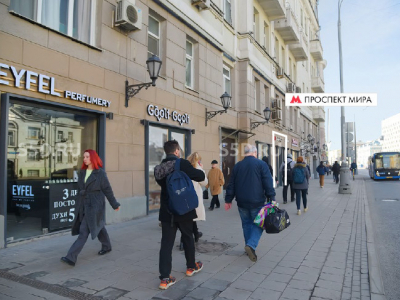 Москва, Проспект Мира 44 - 14 кв.м. / Продажа готового арендного бизнеса