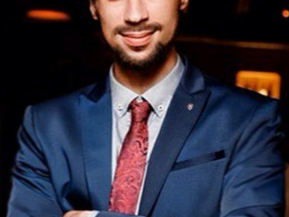 Евгений Артемьев