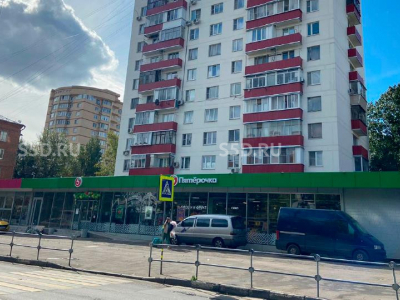 Плющева, 14 - 1038.4 кв.м. / Продажа. Арендный Бизнес. ПЯТЕРОЧКА+МАГНИТ КОСМЕТИК.