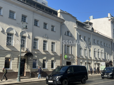Остоженка, 10 / 5200м2 / Продажа исторического здания с арендаторами Азбука Вкуса, цветочный бутик, офисы