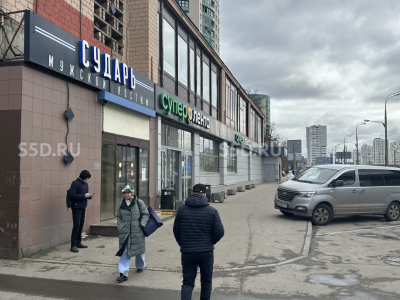 г.Москва, СЗАО, Маршала Жукова, 42с1,2  - 1472,8 кв.м - Продажа готового бизнеса / Супермаркет Лента
