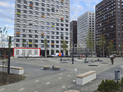 ул. Александры Монаховой, 83 - 125,4 кв. м. - Аренда / Торговое помещение