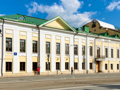 г Москва, Андроньевская пл, д 4 стр 1  площадь  1 800 м² Особняк продажа. Комплекс зданий.