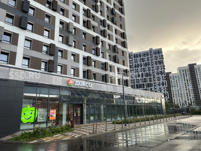 СЗАО, р-н Покровское-Стрешнево, Волоколамское ш., 71/22к2 -  873,6 кв.м / Продажа помещения с арендатором Дикси.
