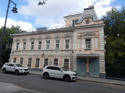 Москва, Москва, пер Денежный, д 24 стр 1, стр 3 / 1977 м2 / Продажа 2-х зданий / Особняк / ОСЗ