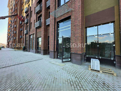 МО, г.о. Ленинский, Римский проезд, 15. / 319 кв.м. / Продажа торгового помещения в ЖК Римский