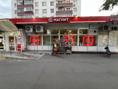 ул. Плеханова, дом 30/141.5 кв.м./Продажа торгового помещения с арендатором Магнит