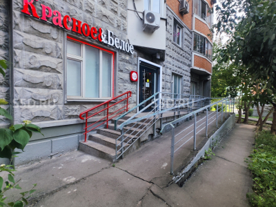 г. Москва, Весенняя ул. 5 - 64.2 м²/ Торговое помещение с арендатором КрасноеБелое