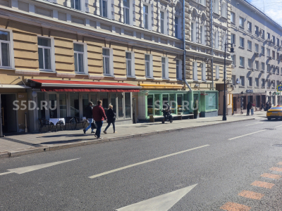 Петровка 26с3 - 406 кв.м. / Продажа торгового помещения