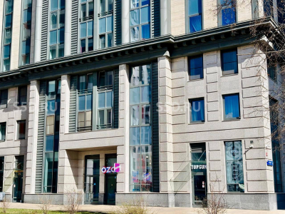 Москва, ул. Ярцевская д. 31 - 46.3 кв.м / Продажа прав аренды торгового помещения