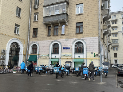 ул. Куусинена, 15к3 - 351.4 кв.м - Продажа ГАБ Яндекс Лавка, Горздрав.