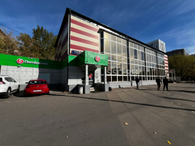 Зеленый проспект, 91. / 170 кв.м. / Аренда помещения (мансарда)