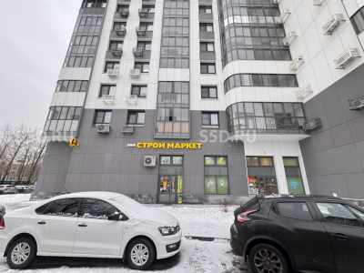 Москва, Сходненская 12к1/ 116,0 кв.м. / Продажа торгового помещения с арендатором «Строймаркет»