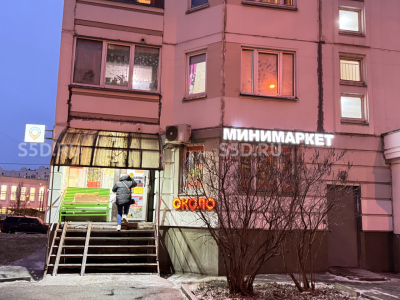 Москва, ул. Савицкого 28к1 / 180.3 м2 / Продажа торгового помещения