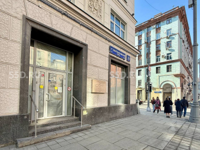 Москва, ЦАО, р-н Тверской, 1-я Тверская-Ямская, 11 / 20,5 кв.м. / Продажа торгового помещения