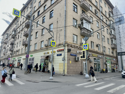 Верхняя Масловка, 21 - 646.9 кв. м. - продажа ГАБ с Вкусвилл и др.