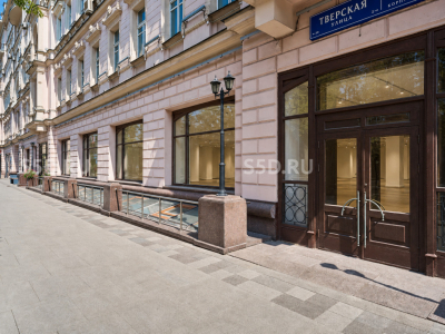 г. Москва, ЦАО, р-н Тверской, Тверская ул., 28к1/ Продается помещение свободного назначения, 572,8 м².
