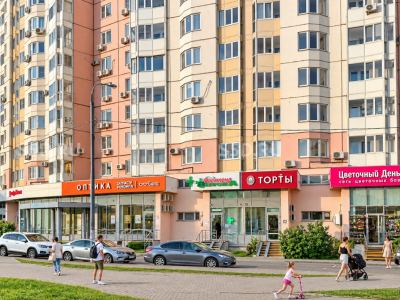 Москва, ЮАО, р-н Нагатинский затон, ул. Новинки, 1 - 102 м2 / Аренда торговой площади