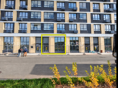 Москва, ЖК «Бунинские кварталы», проспект Куприна, д. 9к1 — 43,2 м² / Аренда торгового помещения