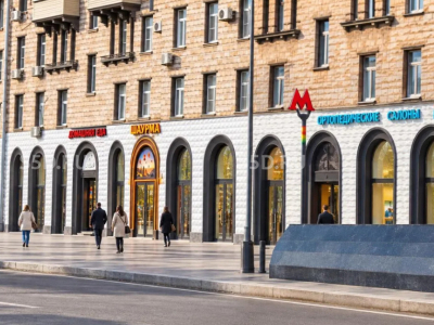 г. Москва, ЮЗАО, р-н Академический, ул. Дмитрия Ульянова, 24С1/ 342,3 м²/ Торговое помещение