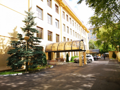 Раевского, д.4 - 8291 кв.м. / Продажа административного здания